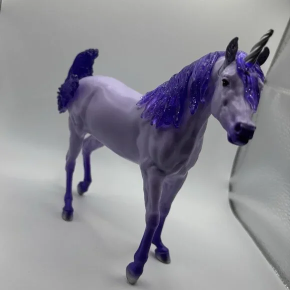 Breyer Celeste Purple Unicorn 2023 Paddock Pals Horse 6"x7" Figure - Picture 9 of 10